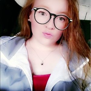 Meet your Posher, Kaylee